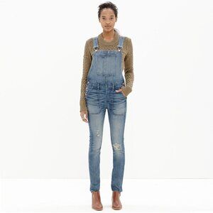 Madewell Skinny Jean Overalls in Adrian Wash Size Medium Ripped Knees Stretch